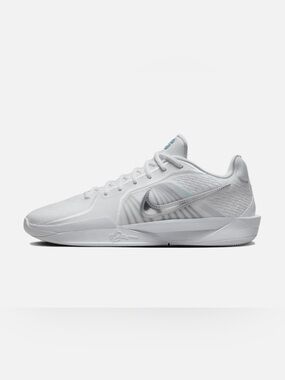 Nike Sabrina 2 White Noise Basketball Sneakers Women's Size 8,5